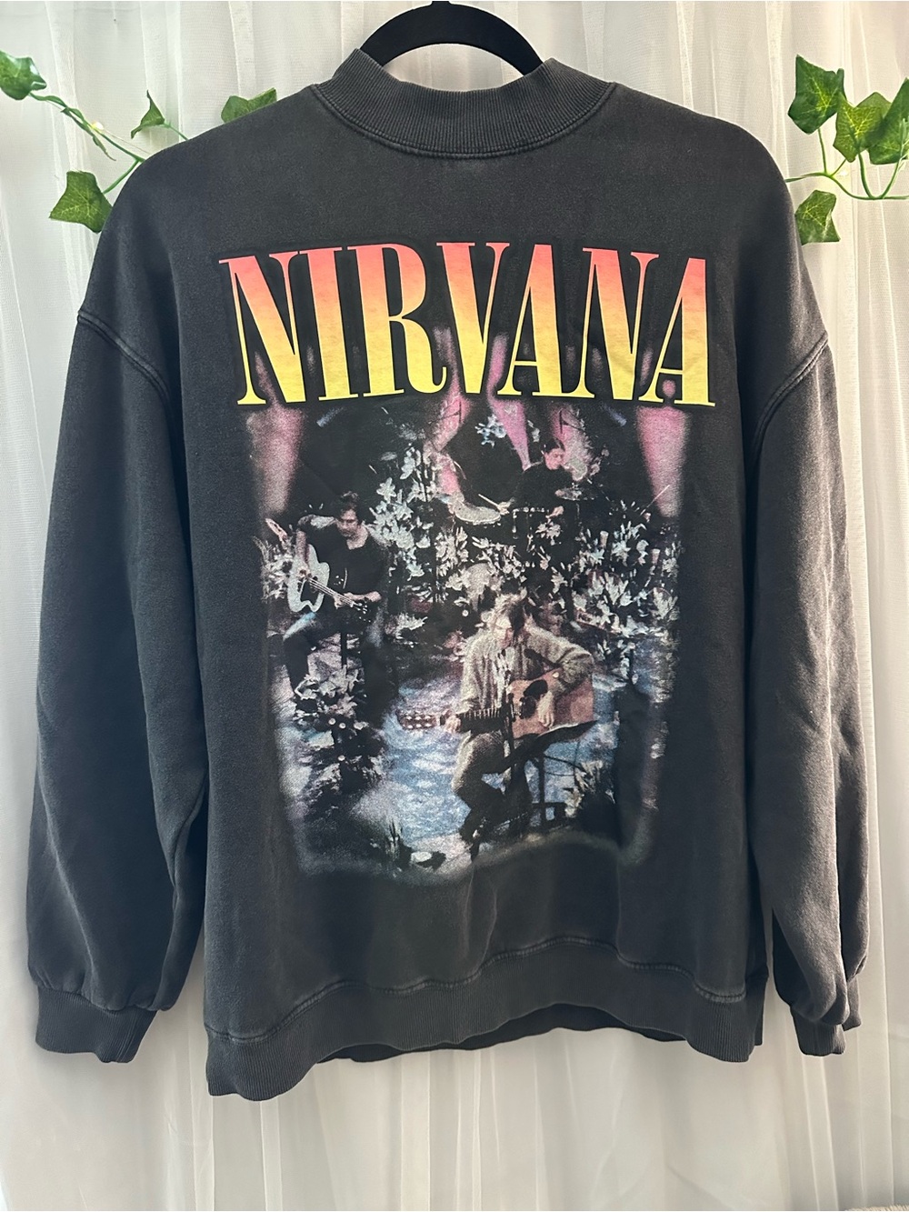 NIRVANA Black Crewneck Sweater with Gradient Logo